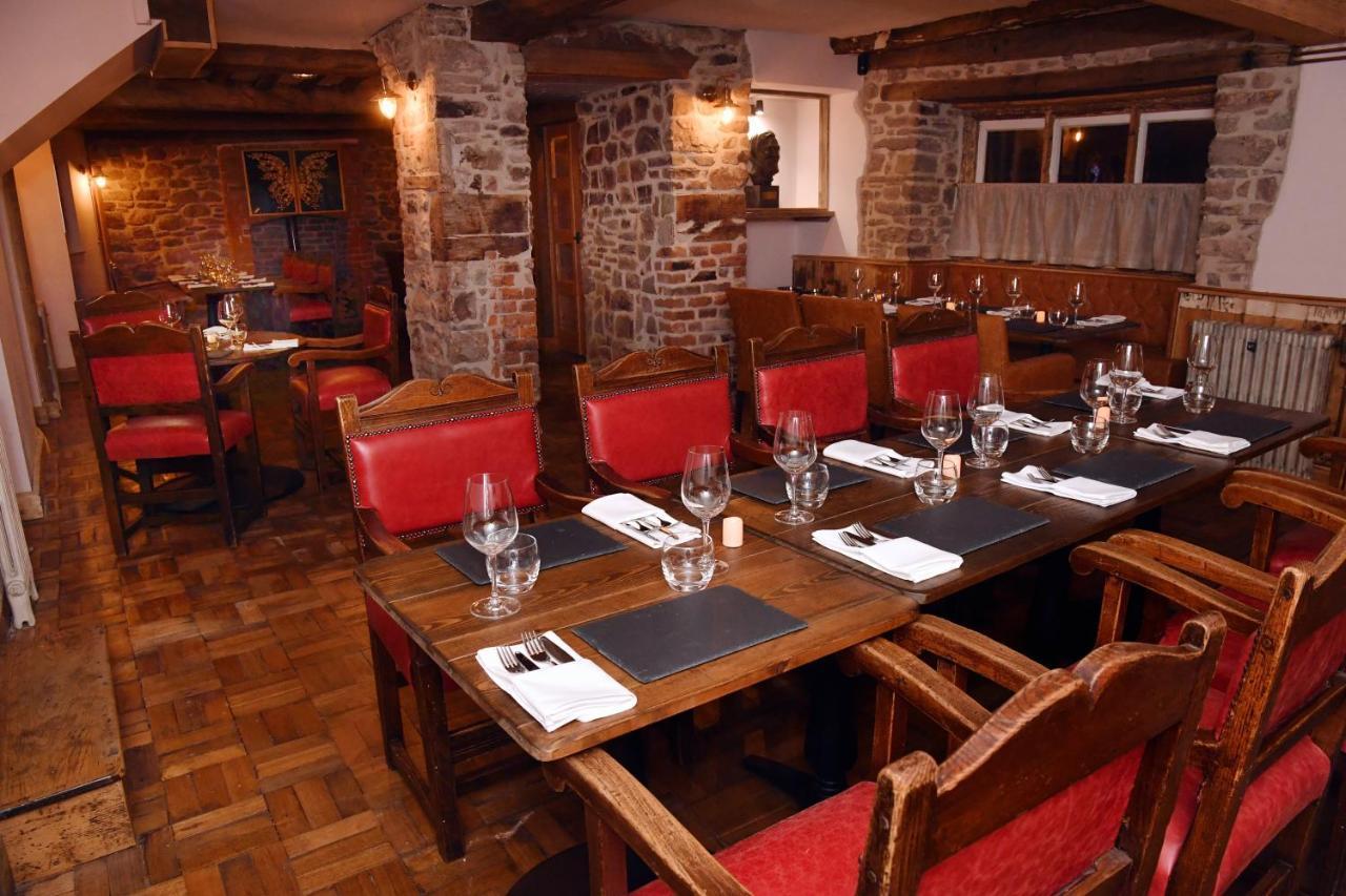 Alfred Russel Wallace Restaurant With Rooms Usk Extérieur photo