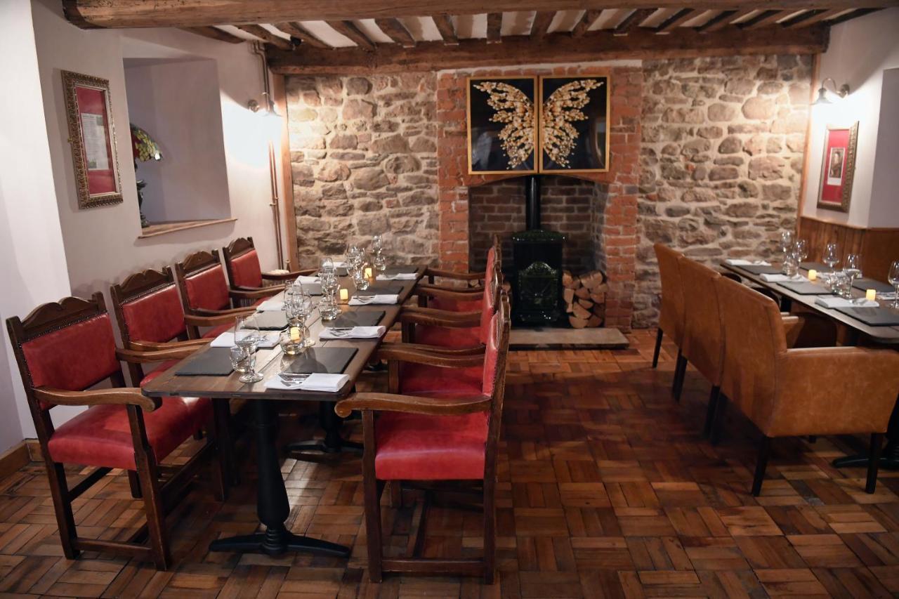 Alfred Russel Wallace Restaurant With Rooms Usk Extérieur photo